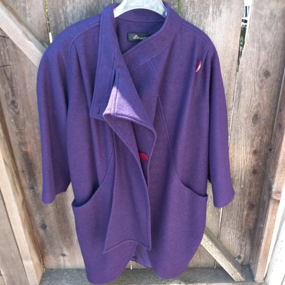 Retro Purple Car Coat with Attached Scarf - Picture 9 of 16